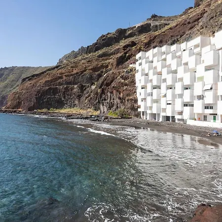 Home2Book Beach Front Little Paradise Apartment *