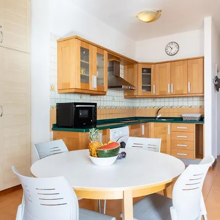 Home2Book Beach Front Little Paradise Appartement *
